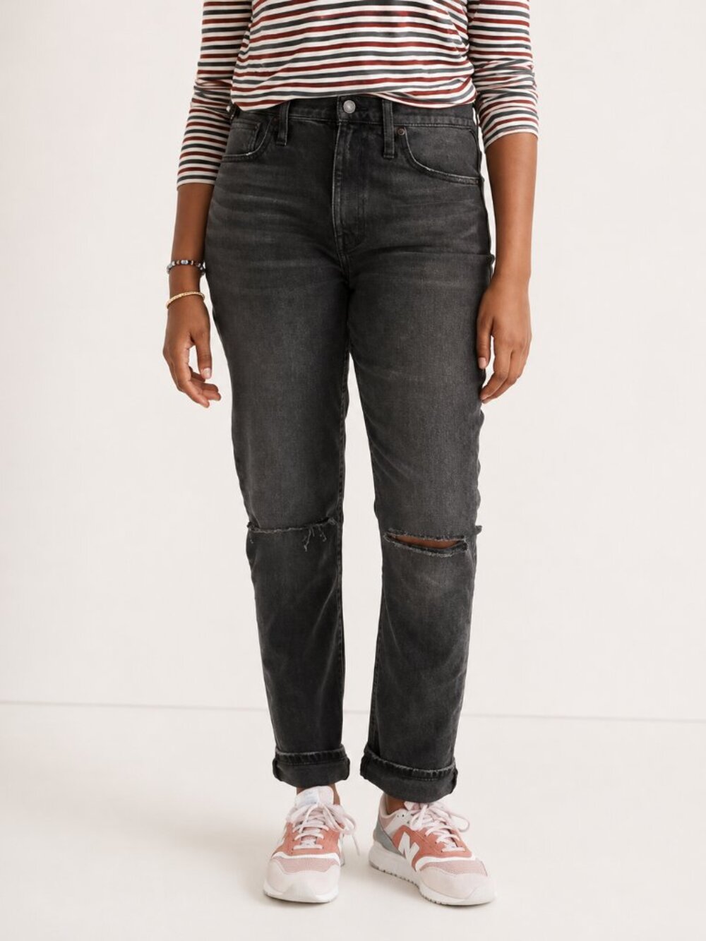 Madewell The High-Rise Slim‎ Boyjean in Caton Wash: Ripped-Knee Edition Size 28